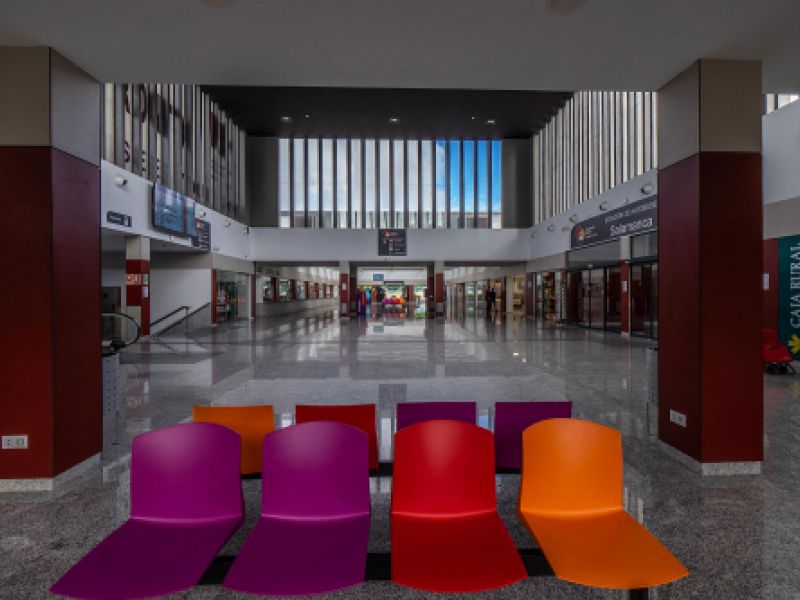 interior de la estación de autobuses de salamanca